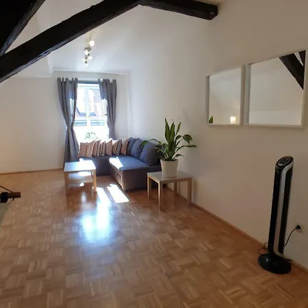 Apartments Mi Casa 6 Апартаменты Грац