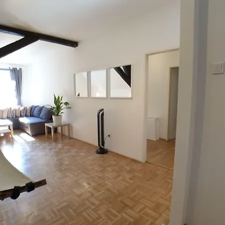 Apartments Mi Casa 6 Грац