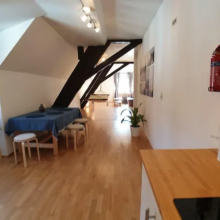 Apartments Mi Casa 6 Апартаменты Грац